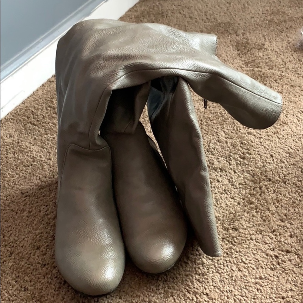 Women’s Boots